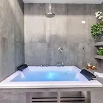 Maison d'hôtes Gallery 4*