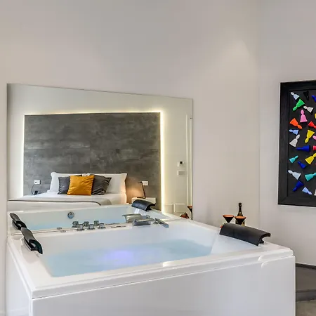 Gallery بيت ضيافة نابولي