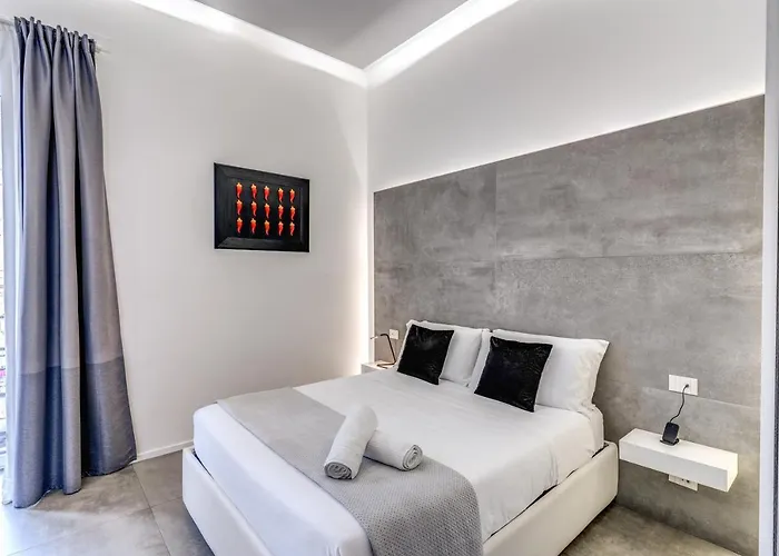 Gallery نابولي