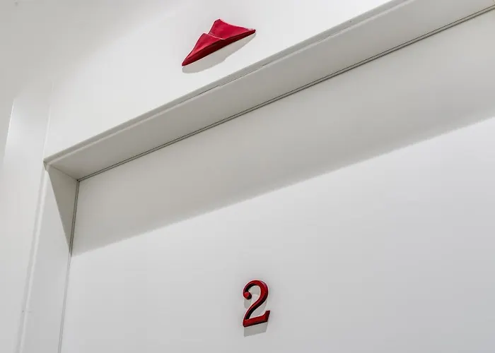 Gallery בית הארחה נאפולי